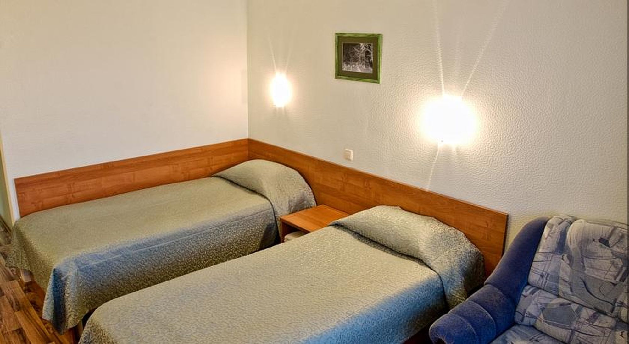 69 Parallel Hotel