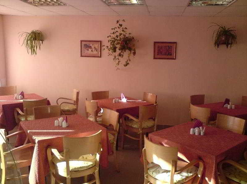 69 Parallel Hotel