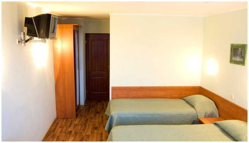 69 Parallel Hotel