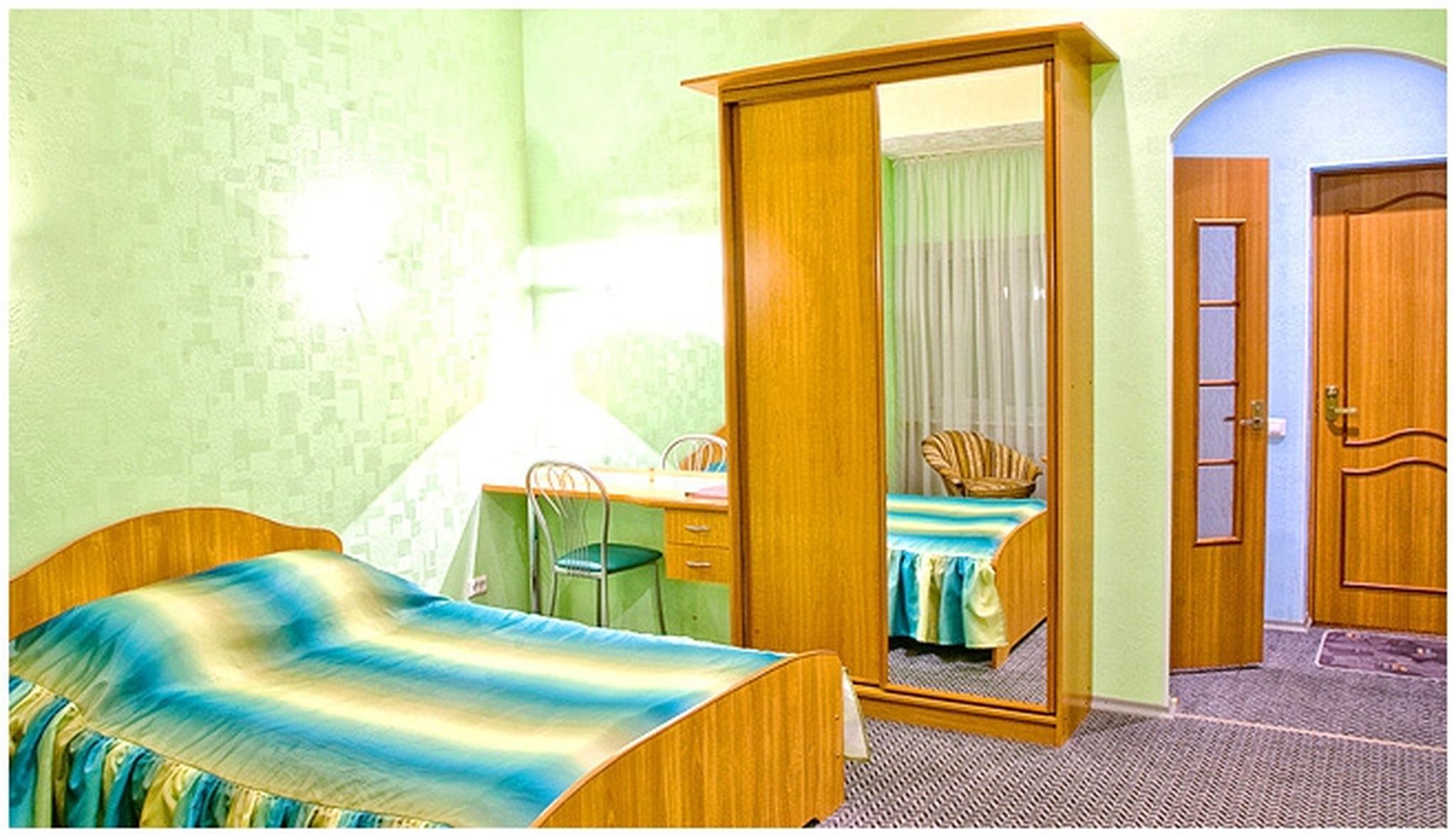 69 Parallel Hotel