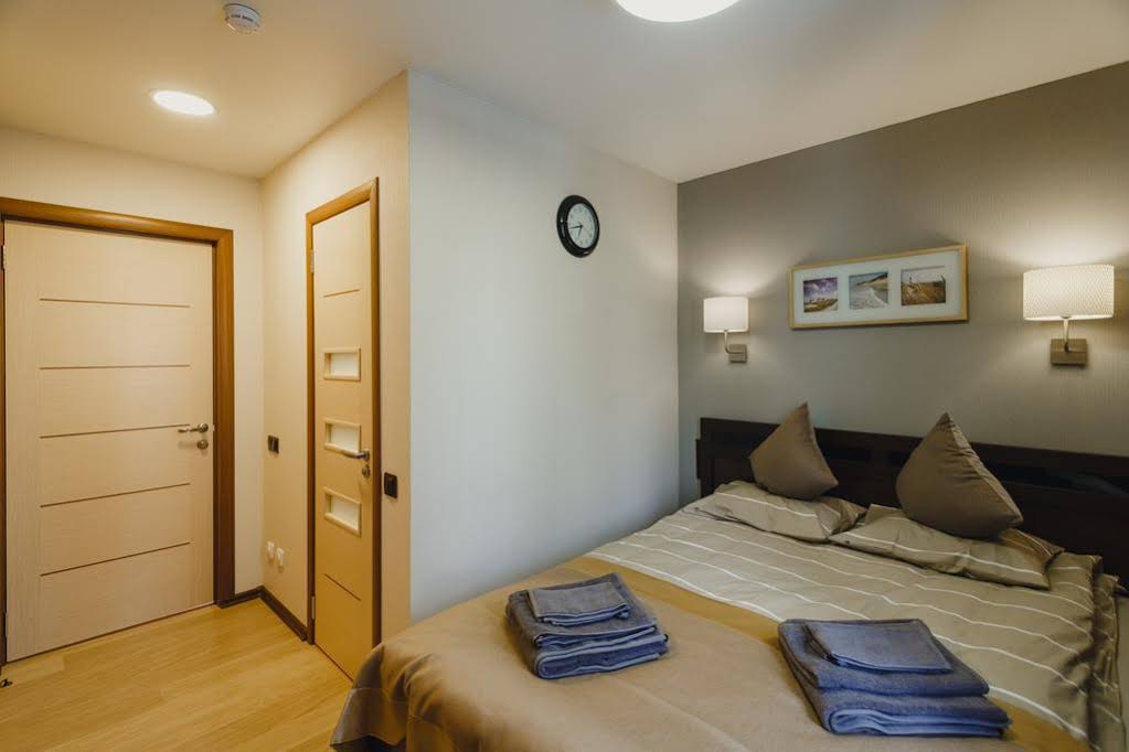 Mini Hotel Rooms & Breakfast