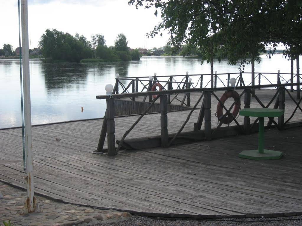 Karelskaya Usadba
