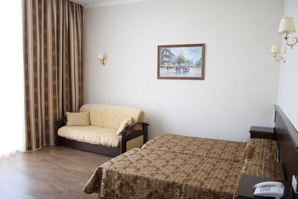 Anapa Lazurnaya Hotel