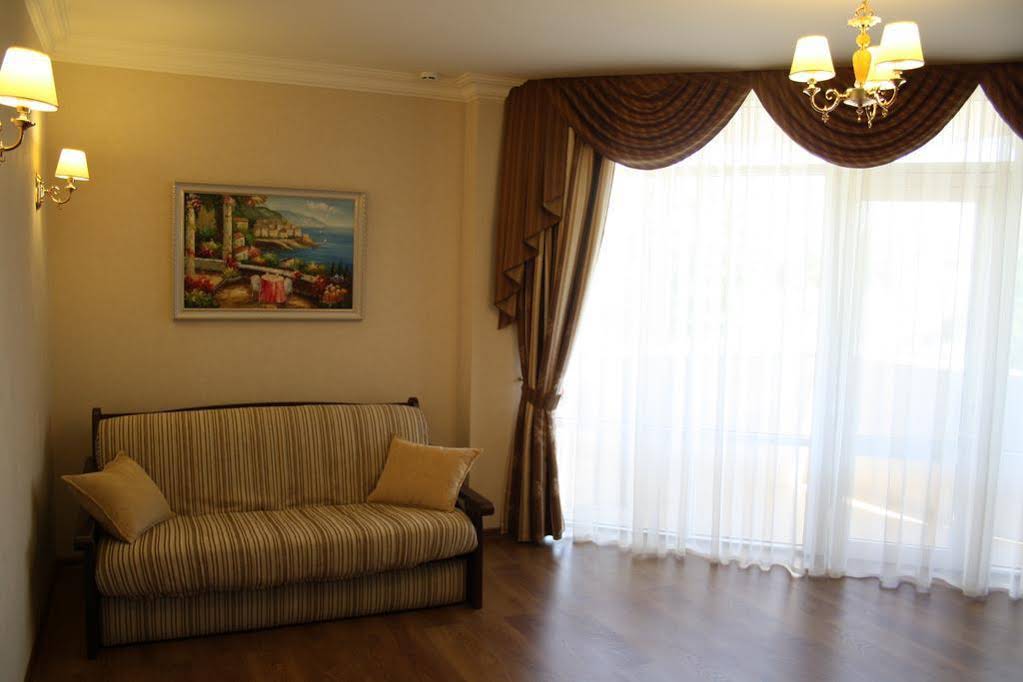 Anapa Lazurnaya Hotel
