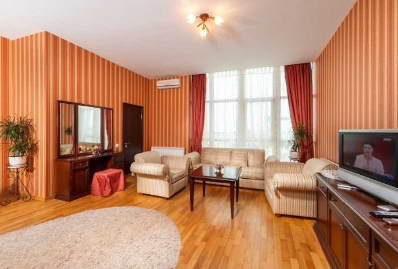 Captain Hotel