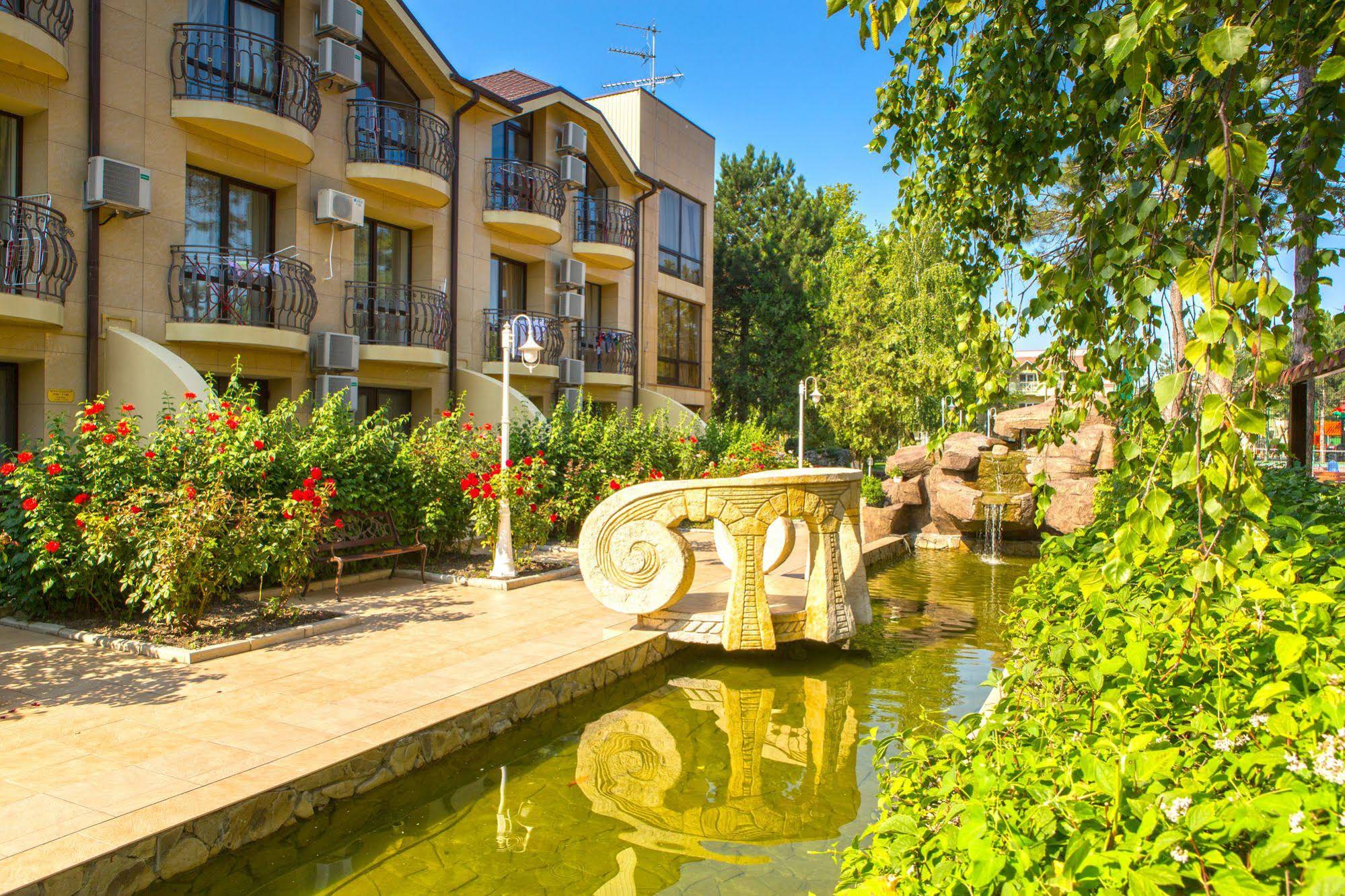 Alean Family Resort & SPA Doville