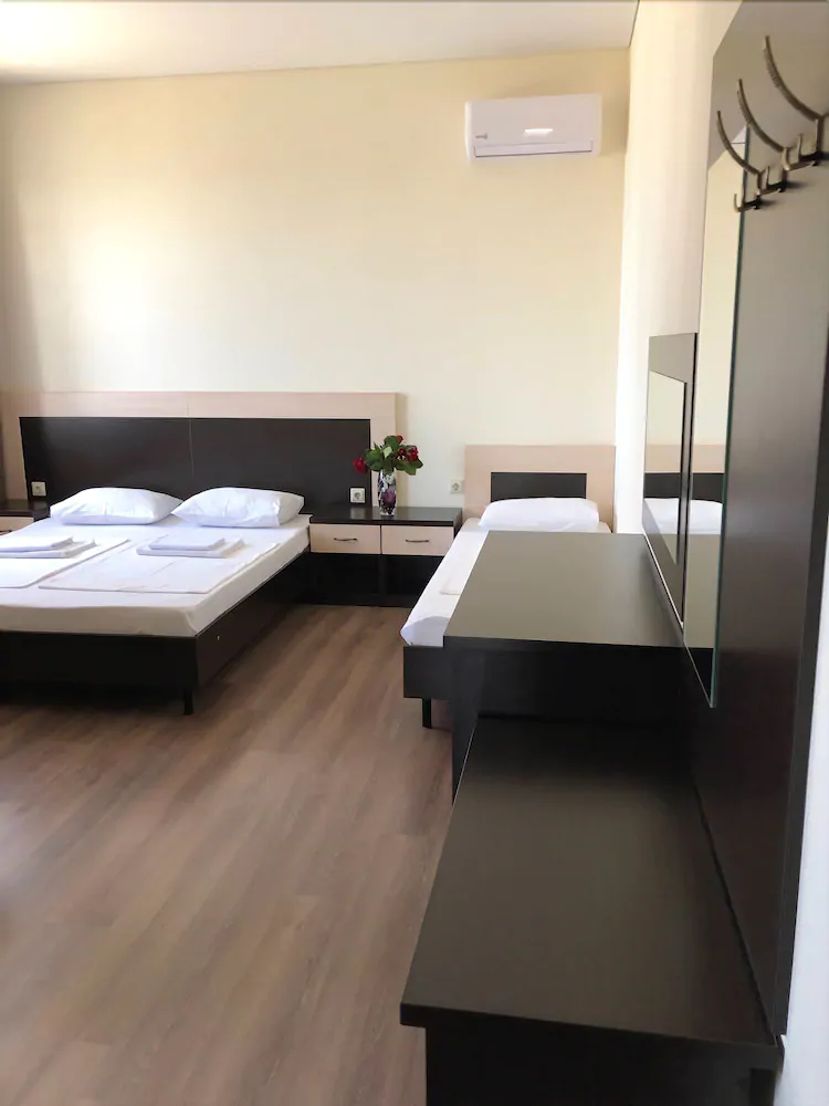 Edem-G Guest House