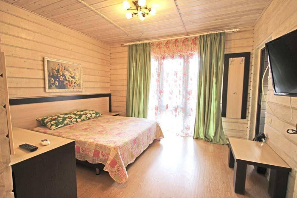 Guest House Zhuravli
