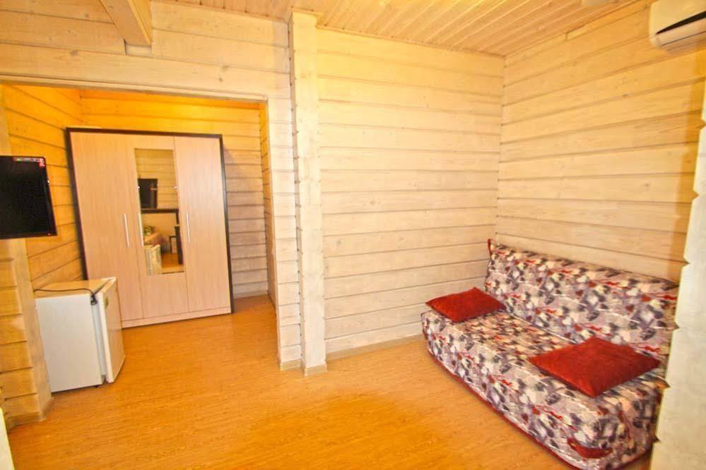 Guest House Zhuravli