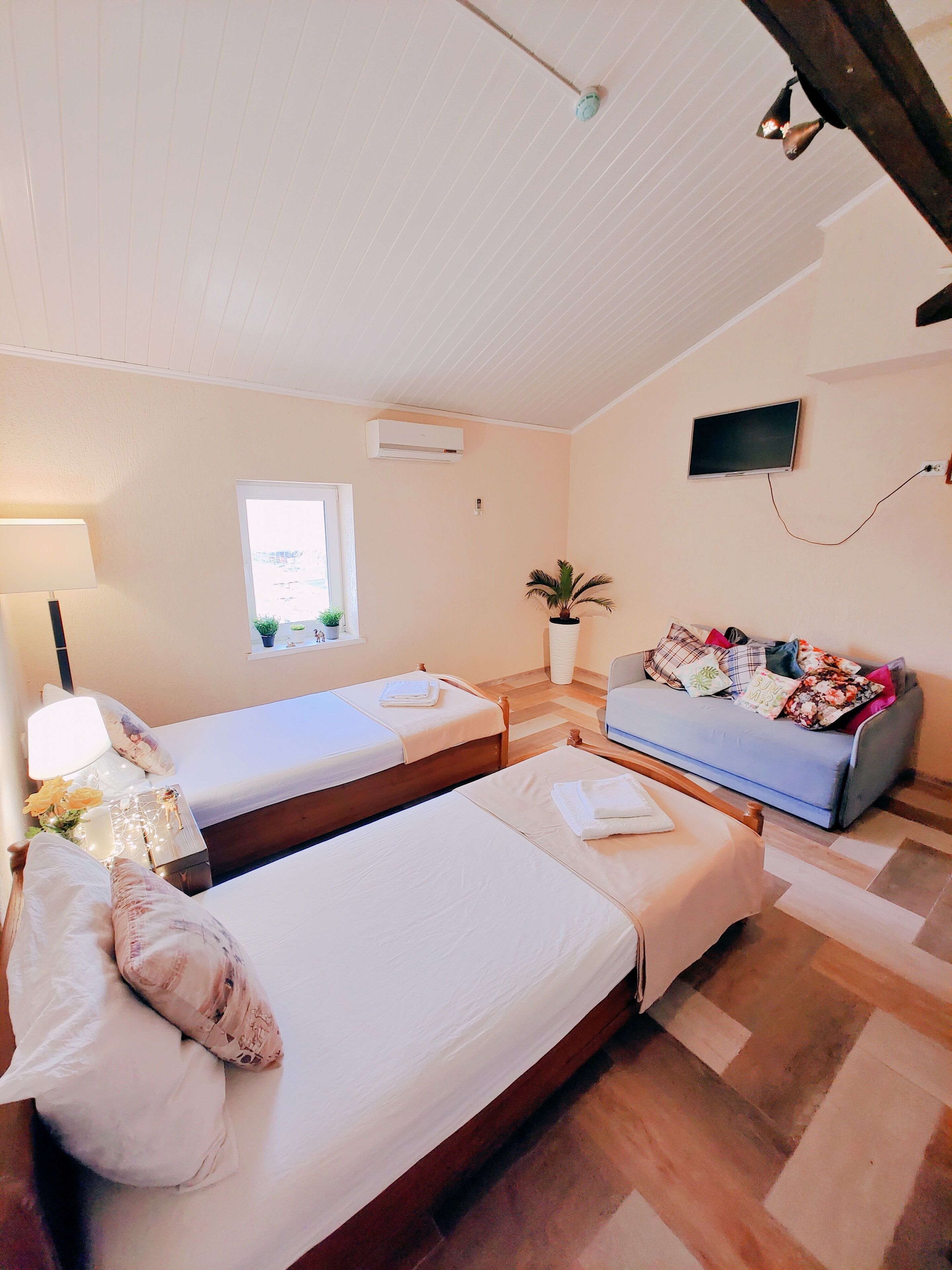 Hotel Complex Karavan