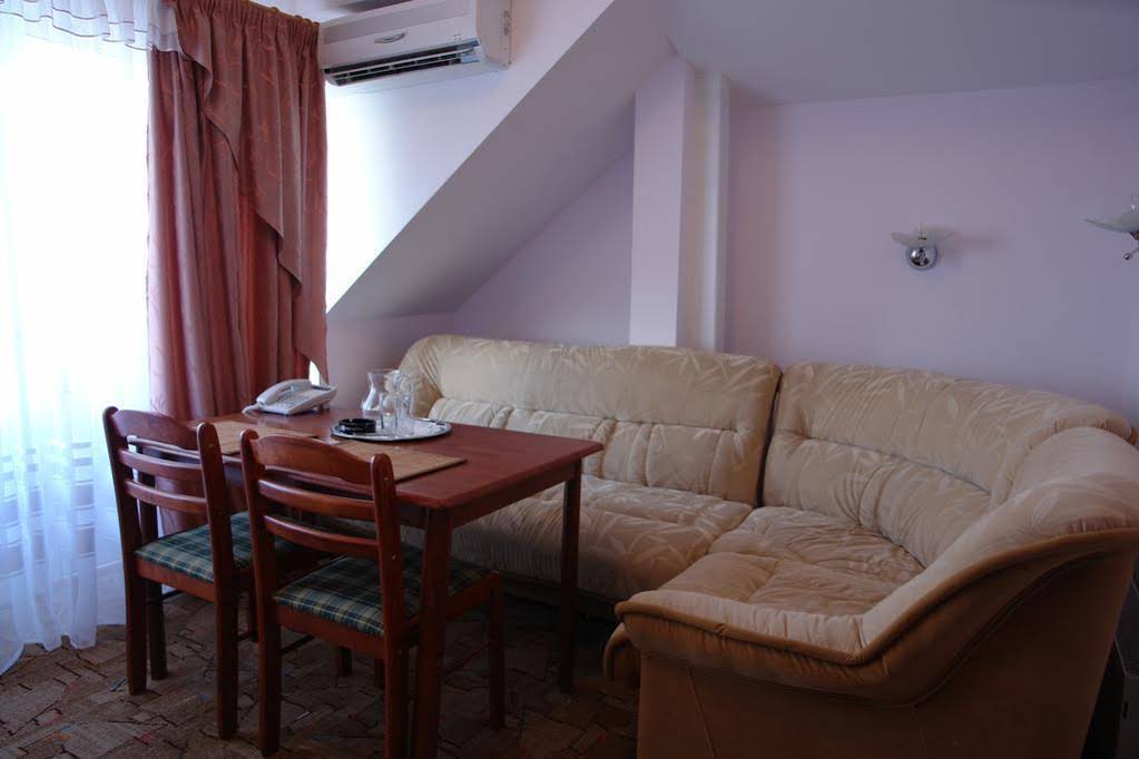 Solnechny Hotel