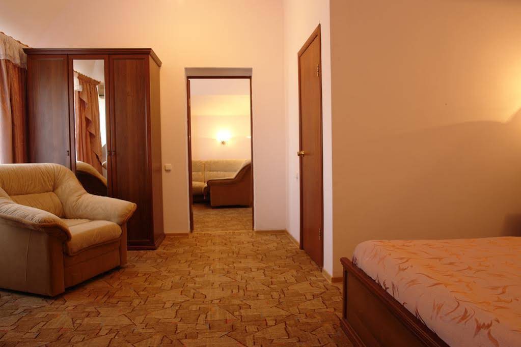 Solnechny Hotel