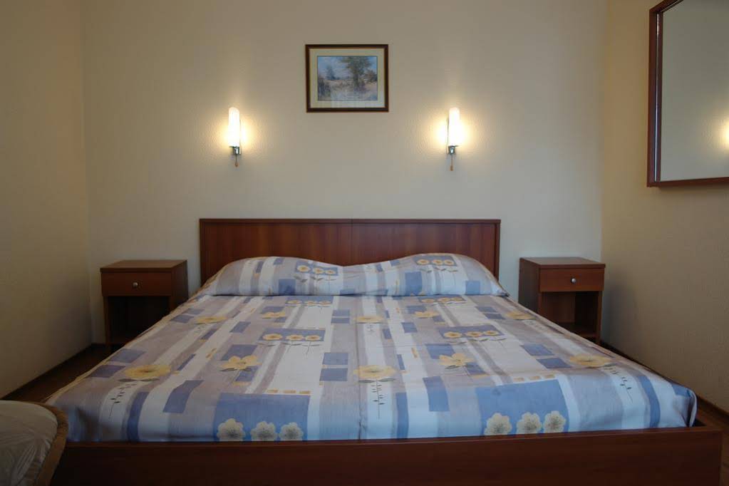 Solnechny Hotel