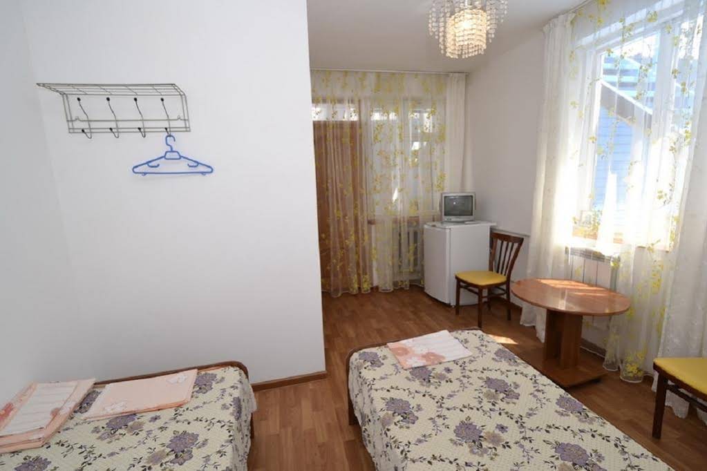 V Gostyah U Svetlany Guest House