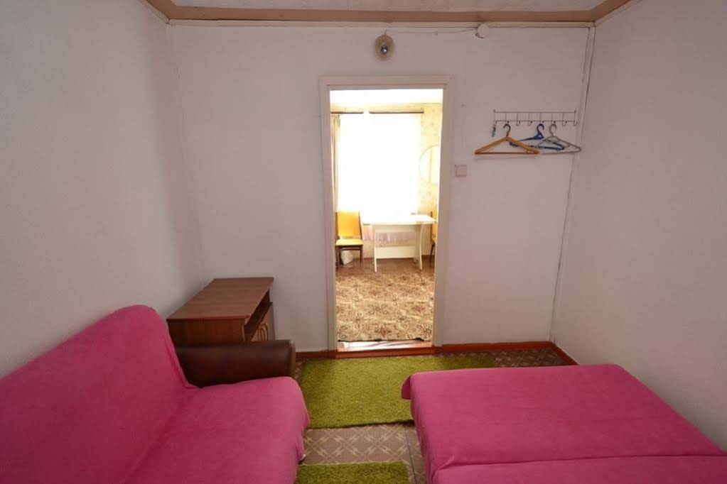 V Gostyah U Svetlany Guest House