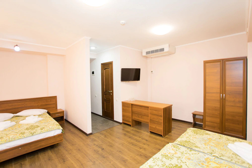 Well Hotel