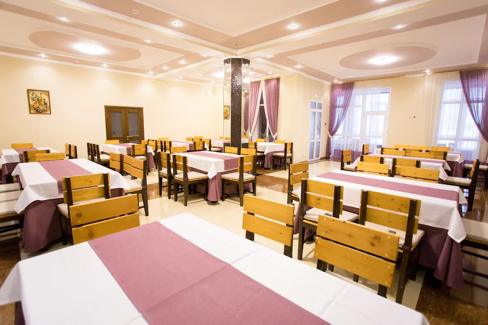 Well Hotel