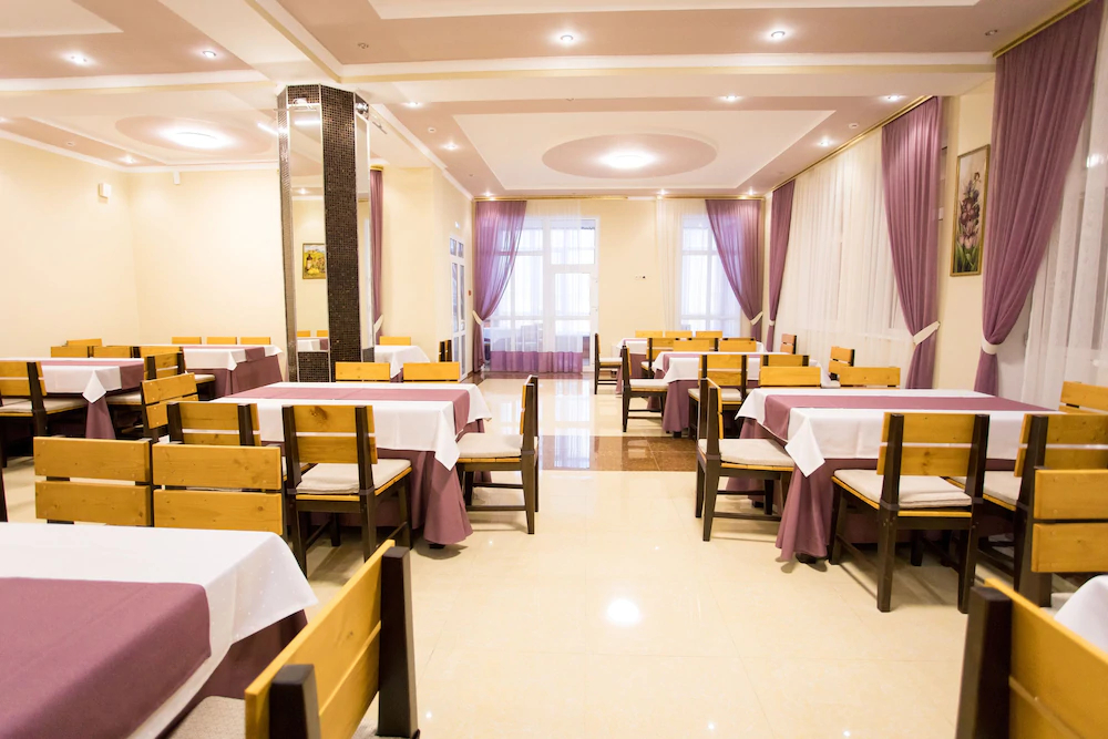 Well Hotel