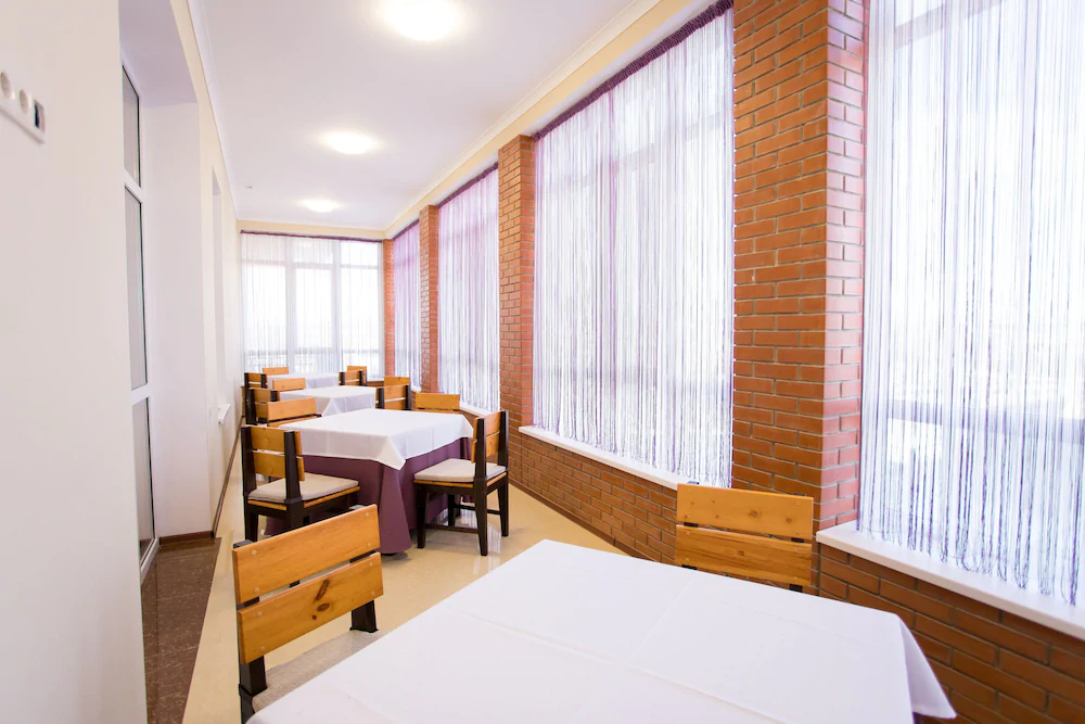 Well Hotel