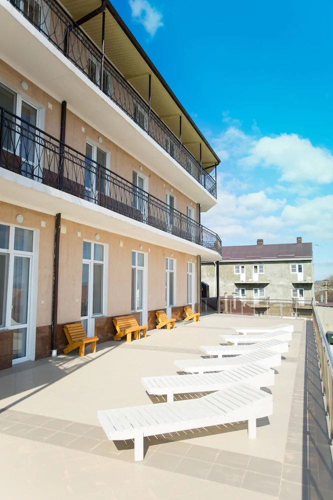 Well Hotel