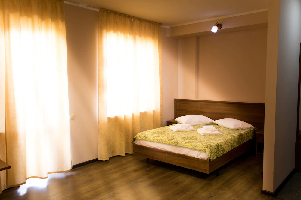 Well Hotel