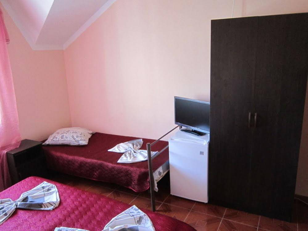 Vesta Guest House