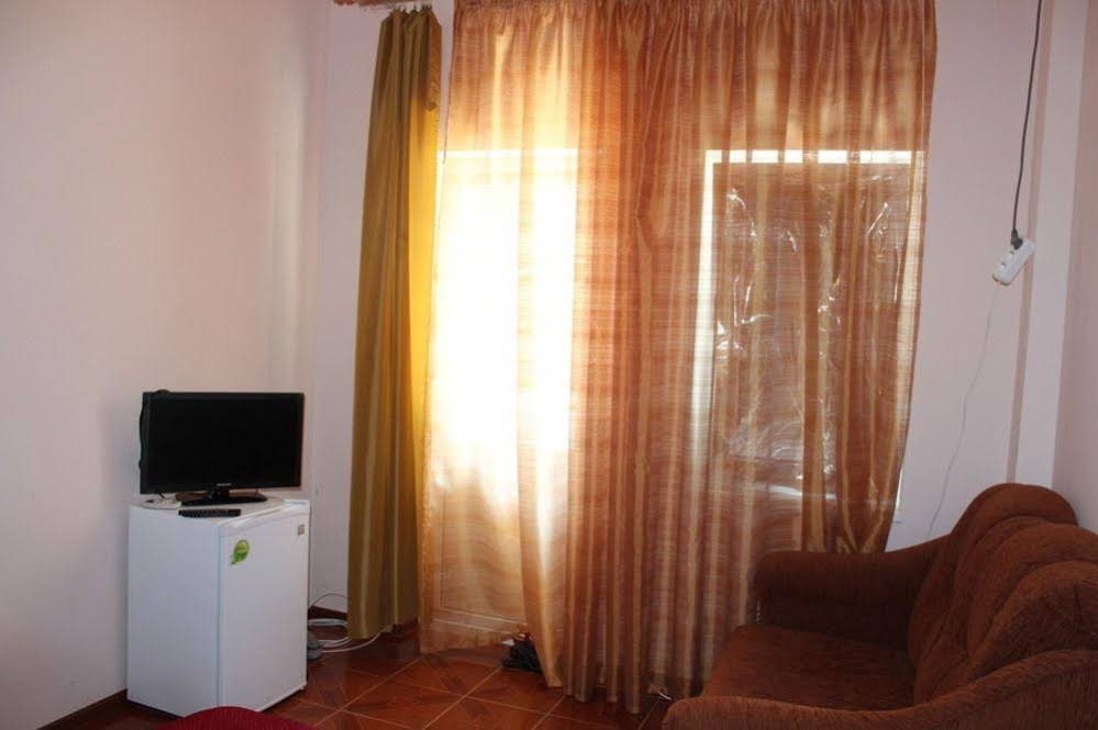 Vesta Guest House