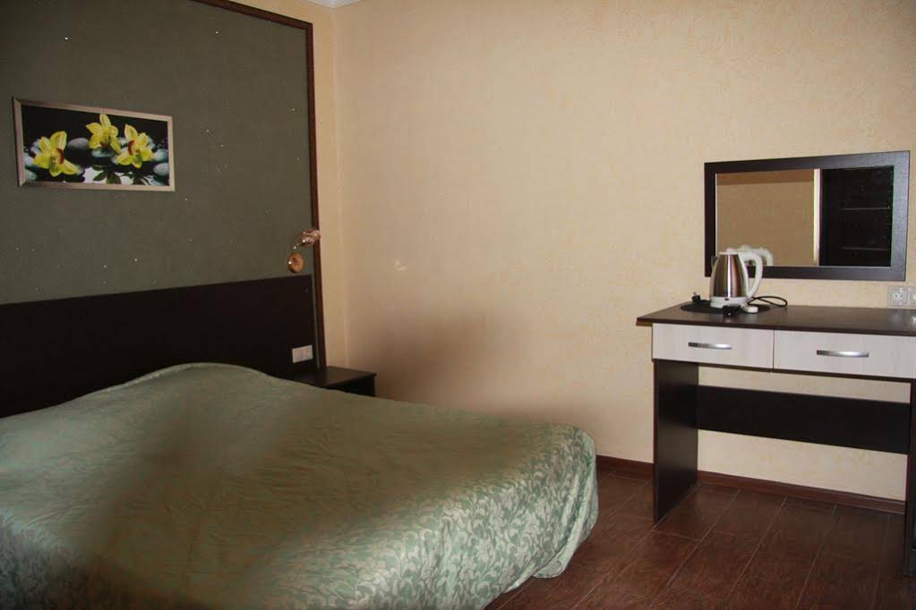 Bounty Hotel
