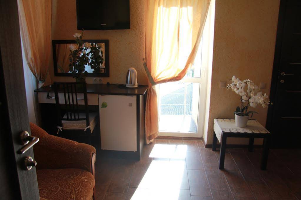 Bounty Hotel
