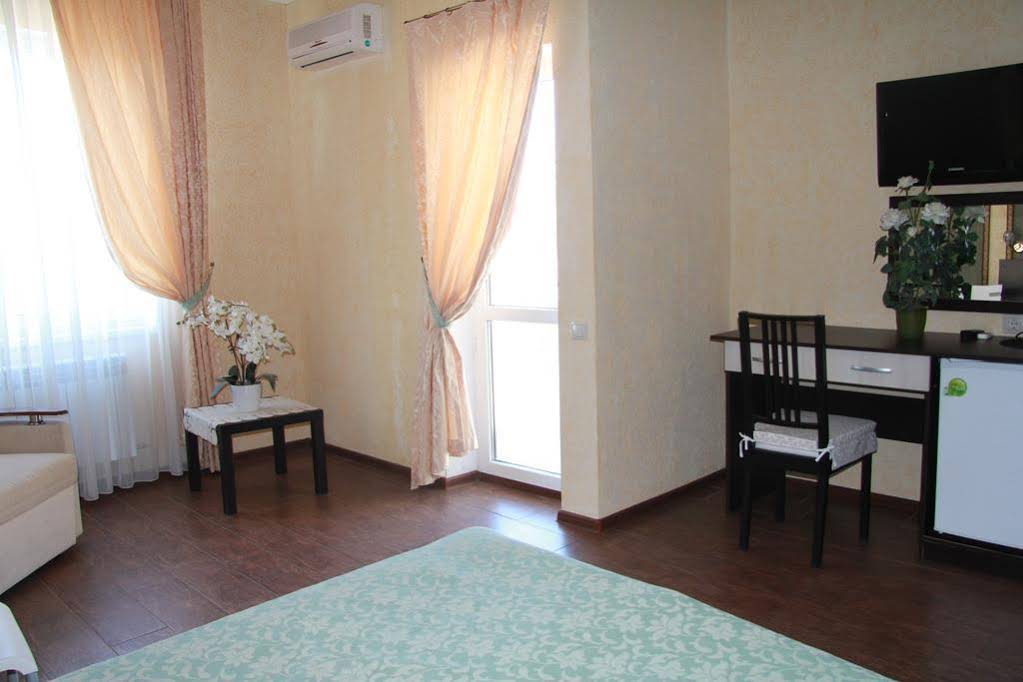Bounty Hotel