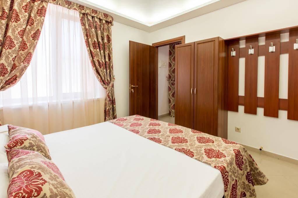 Tristar Hotel