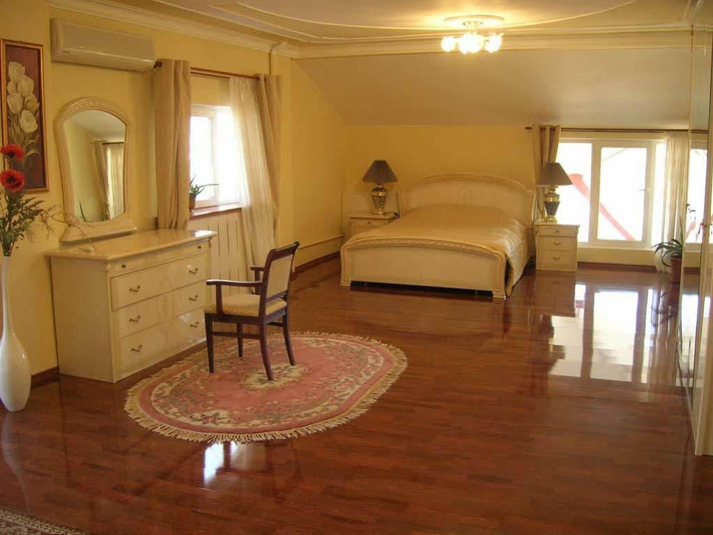 Guest House Lux