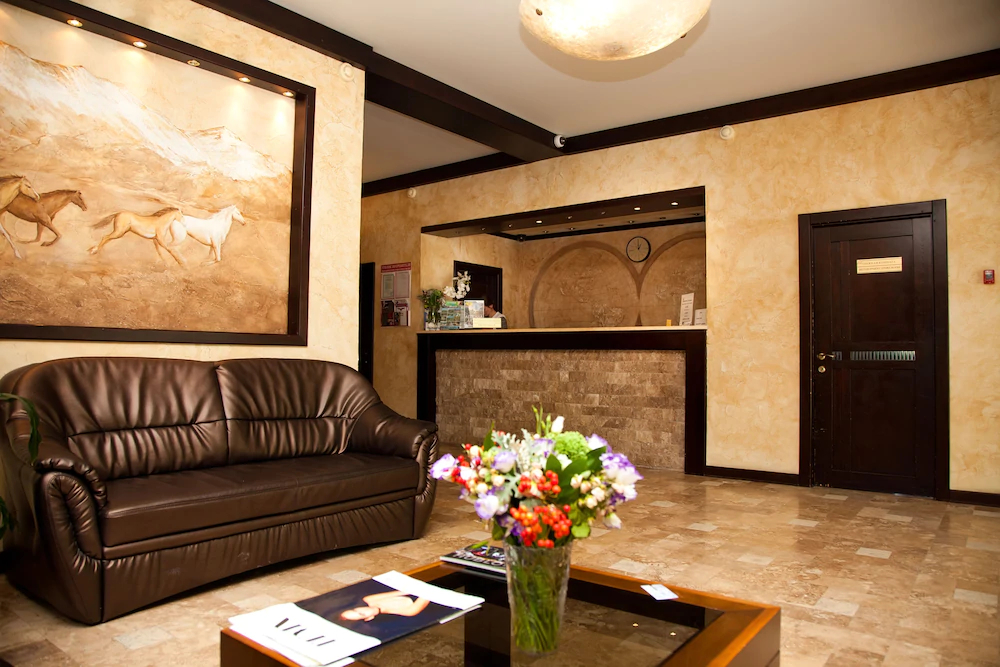 Gala Plaza Hotel