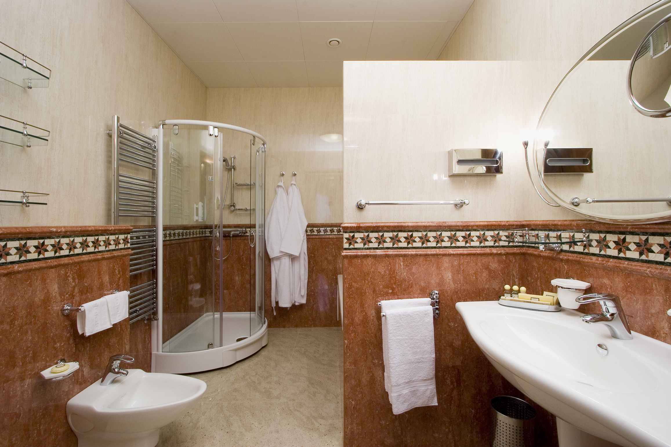Aton Hotel