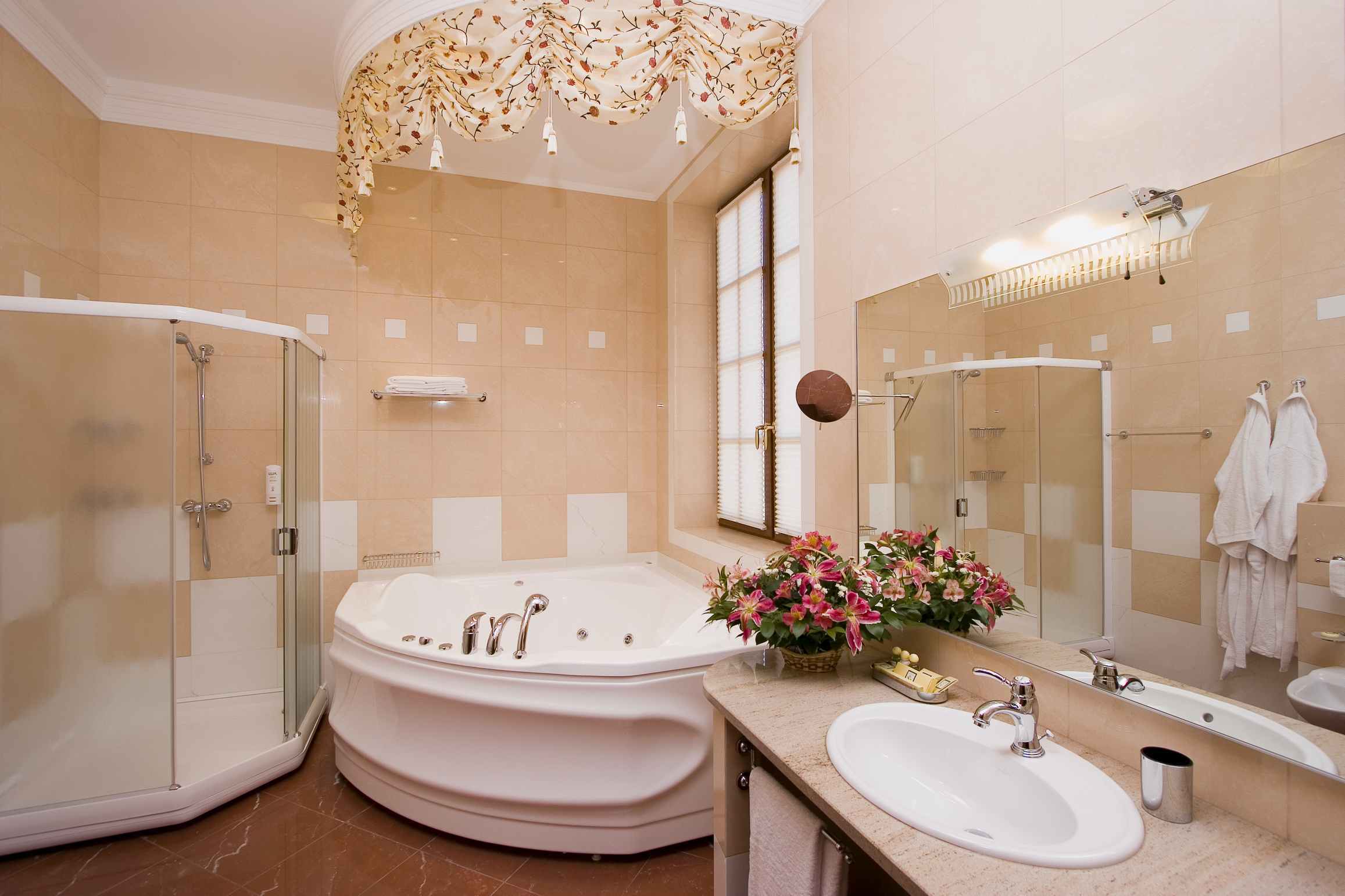 Aton Hotel