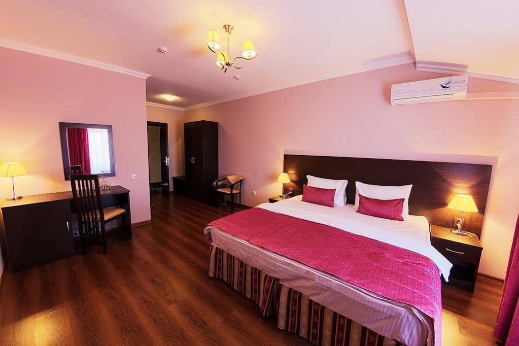 Bellissimo Hotel