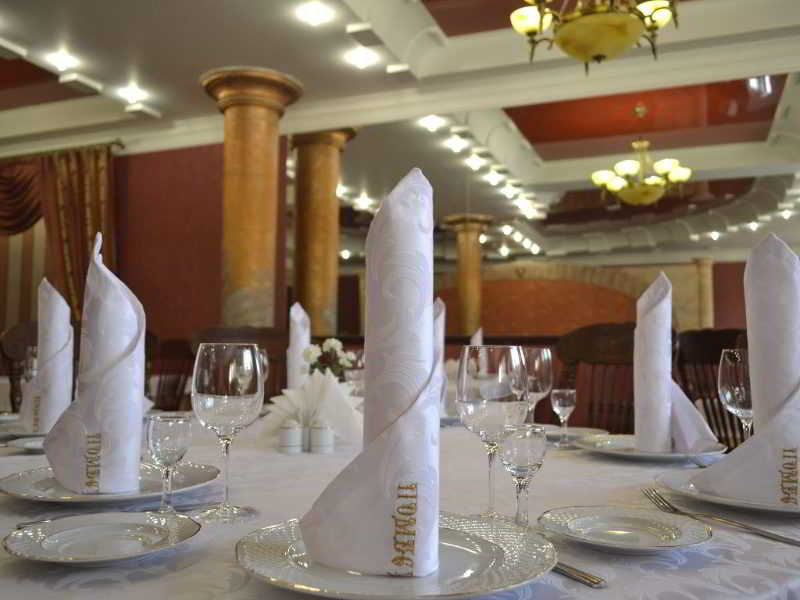 Bridge Hotel