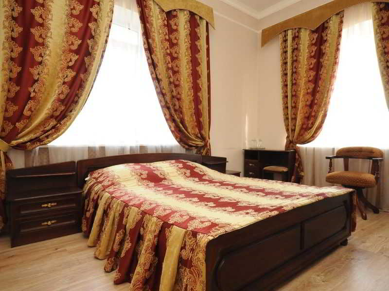 Bridge Hotel