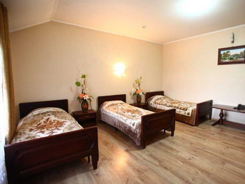 Bridge Hotel