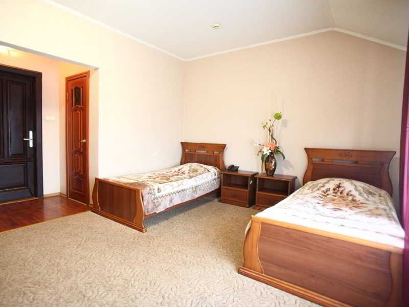 Bridge Hotel