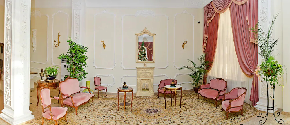 Bristol Hotel