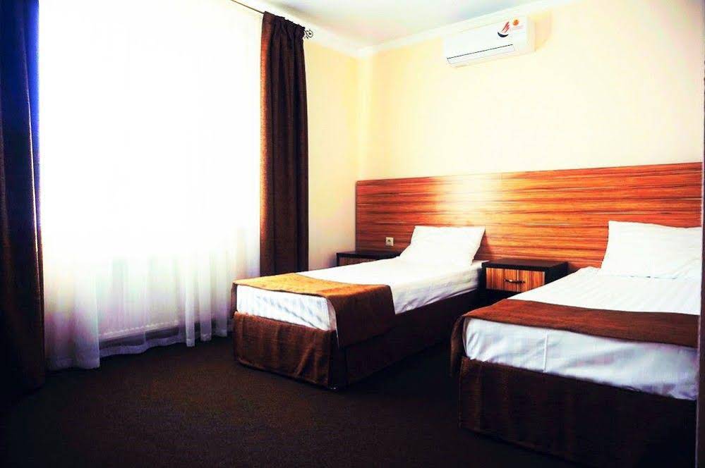Floret Hotel