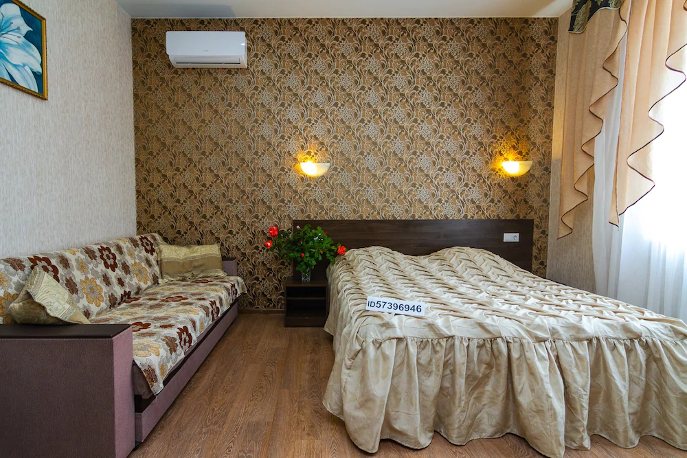 Hotel Abazhur