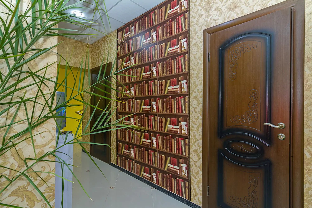 Hotel Abazhur