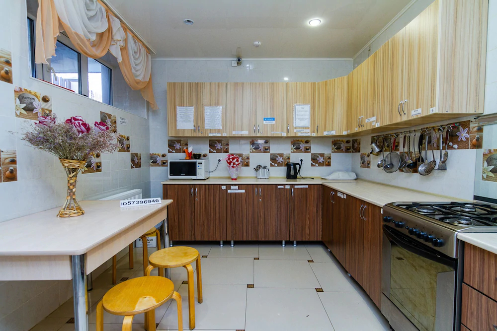 Hotel Abazhur