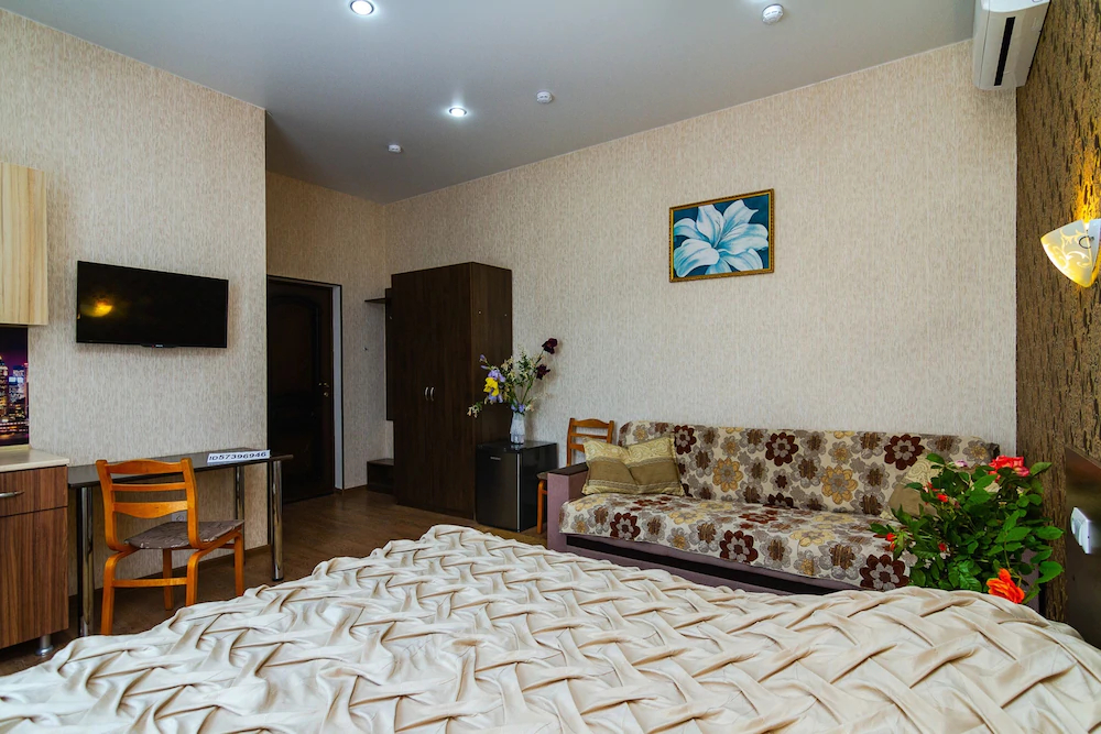 Hotel Abazhur