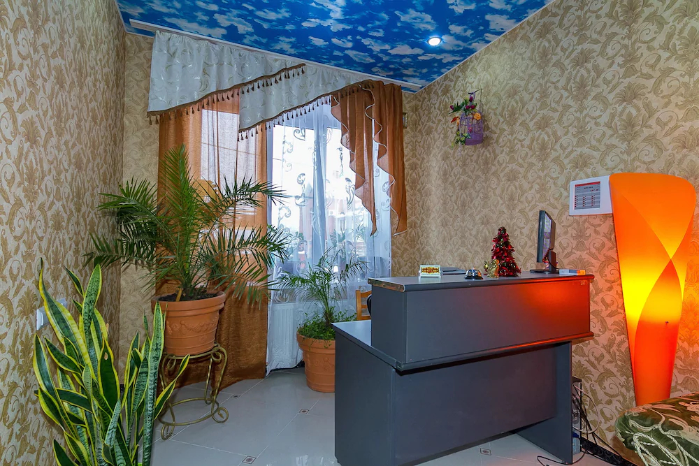 Hotel Abazhur