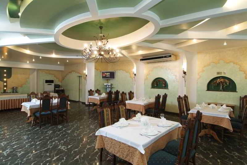 Hotel Platan