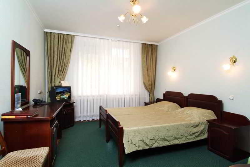Hotel Platan