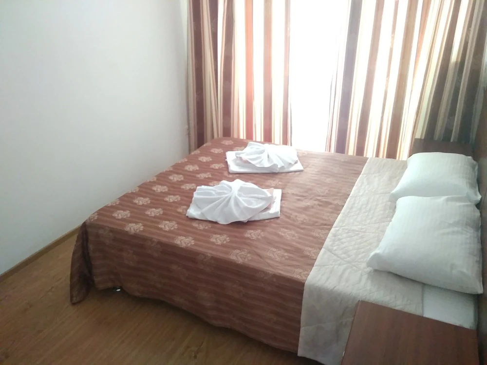 Pansionat Yuzhniy Hostel
